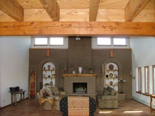 great room of the Weiner house